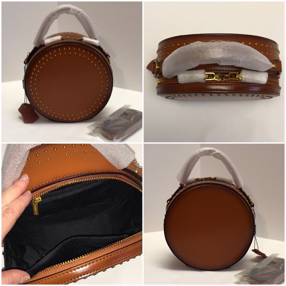 Small Round Luxury Leather Crossbody Bag - Picture 6 of 8